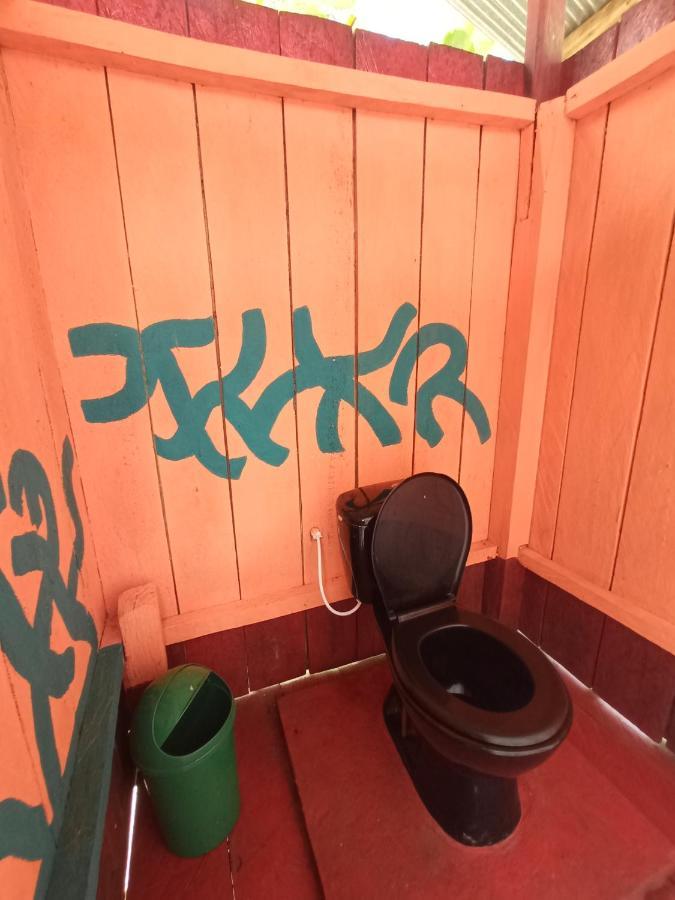 Hostal Buho Amazonas Tours Leticia Esterno foto